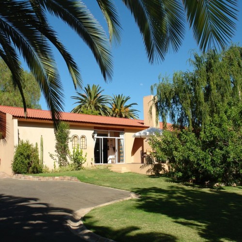 101 Oudtshoorn Holiday Accommodation